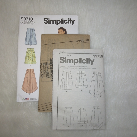 Simplicity S9710 Misses Button front skirts with pockets, 3 variations S… - Picture 3 of 5